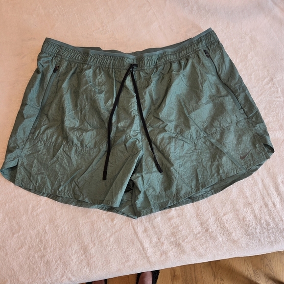 Nike Other - Men's Nike Stride Dri-FIT Running Shorts - Green - Standard Fit - 5" Inseam  XXL